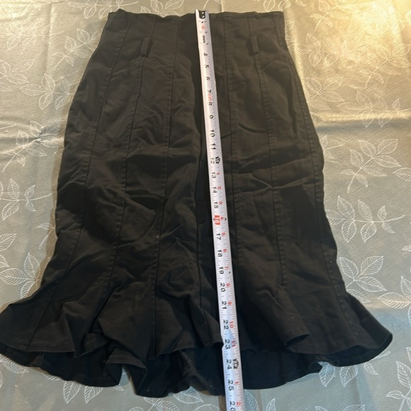 Ladies Cirtrine Collection Skirt - Picture 7 of 7